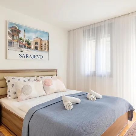 Grand Duplex With Free Parking - Heart Of Old Town Appartement