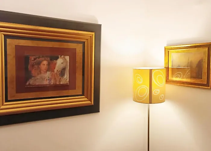 Grand 94M2 Duplex Suite With Free Parking - Heart Of Old Town Szarajevó