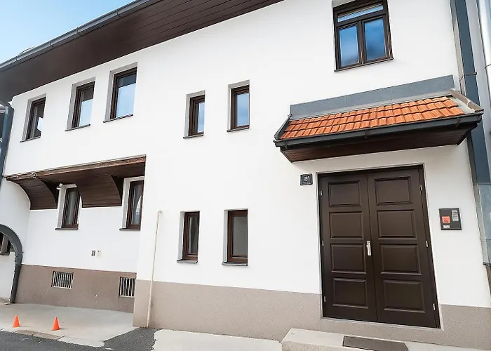 Apartman Grand 94M2 Duplex Suite With Free Parking - Heart Of Old Town Szarajevó