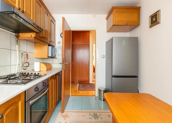 Grand 94M2 Duplex Suite With Free Parking - Heart Of Old Town Szarajevó